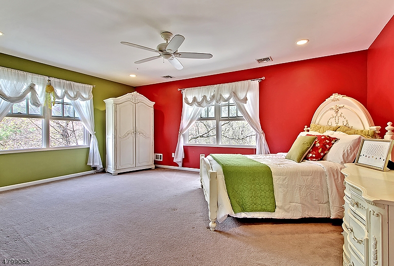 Just Listed 9 Drysdale Ln, Bridgewater