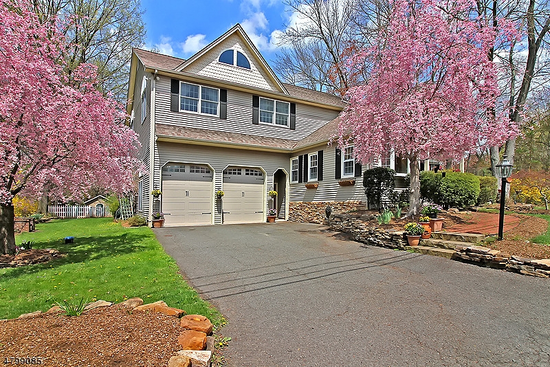 Just Listed 9 Drysdale Ln, Bridgewater