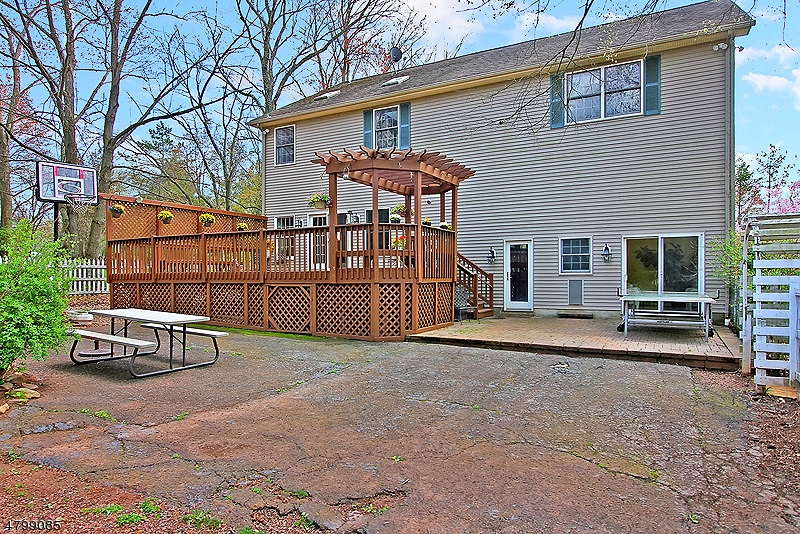 Just Listed 9 Drysdale Ln, Bridgewater