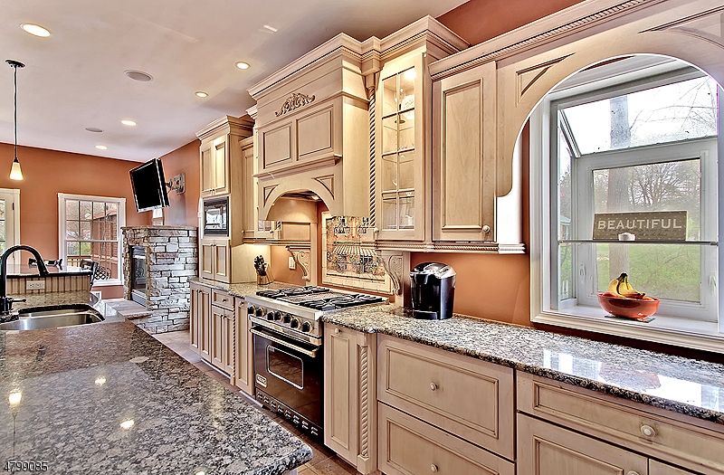 Just Listed 9 Drysdale Ln, Bridgewater